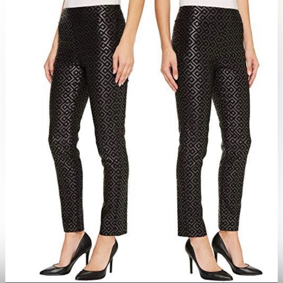 Krazy Larry | Size 16 Black Geometric Pull-On Ankle Pant - Picture 2 of 5